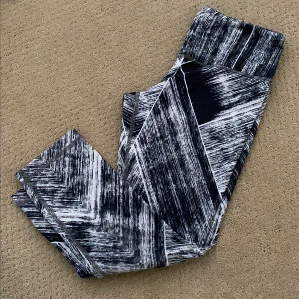 Lululemon Wunder Under High Rise Crop Legging Sz 6